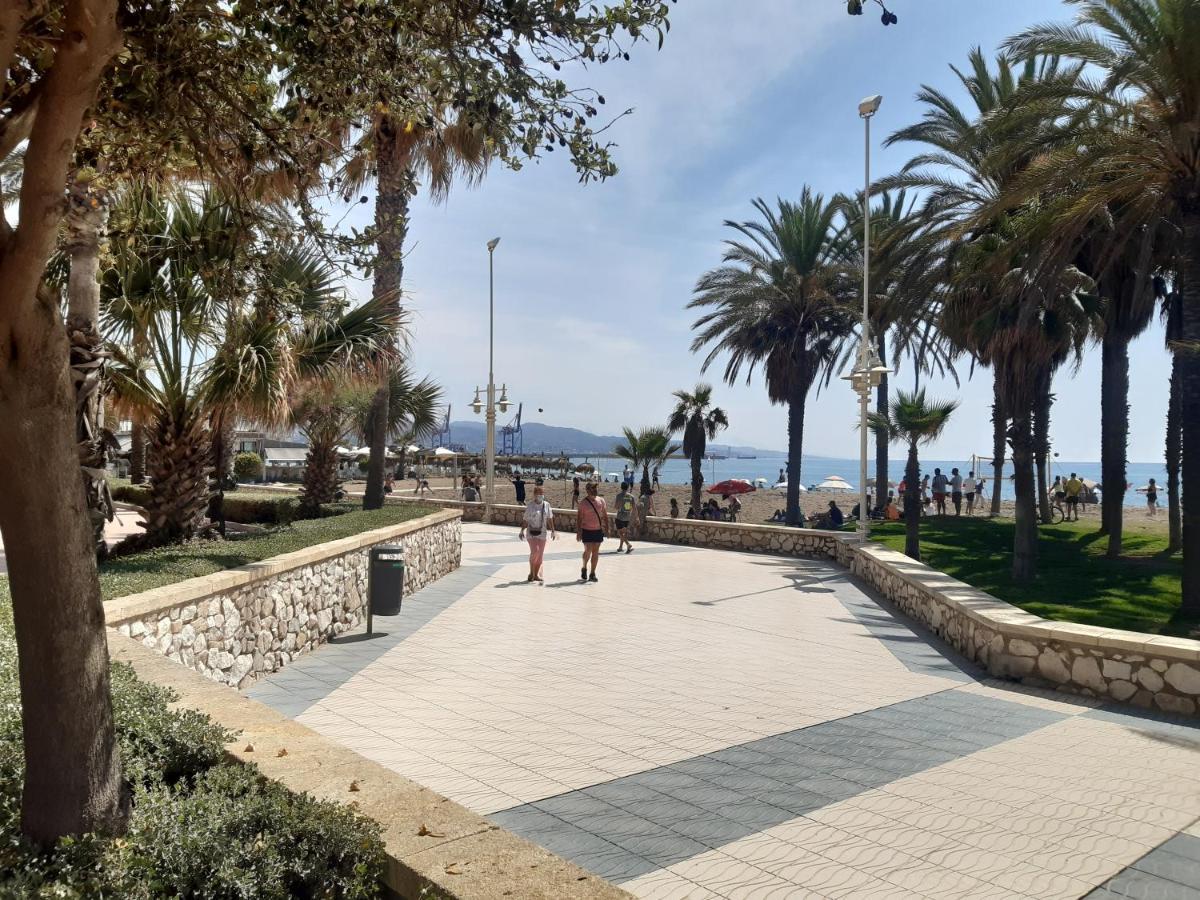 Apartamento Eursu Playa Малага Экстерьер фото