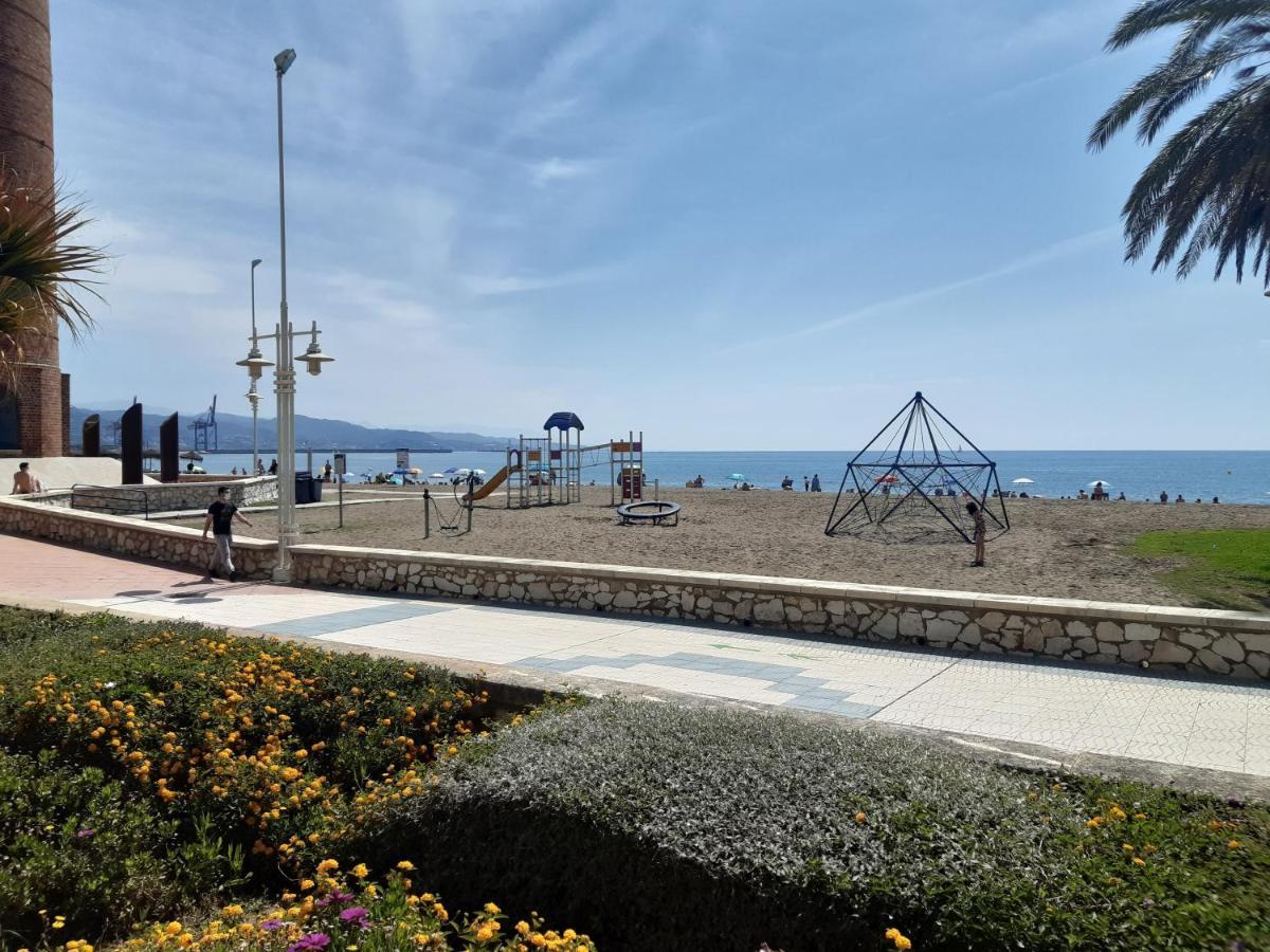 Apartamento Eursu Playa Малага Экстерьер фото