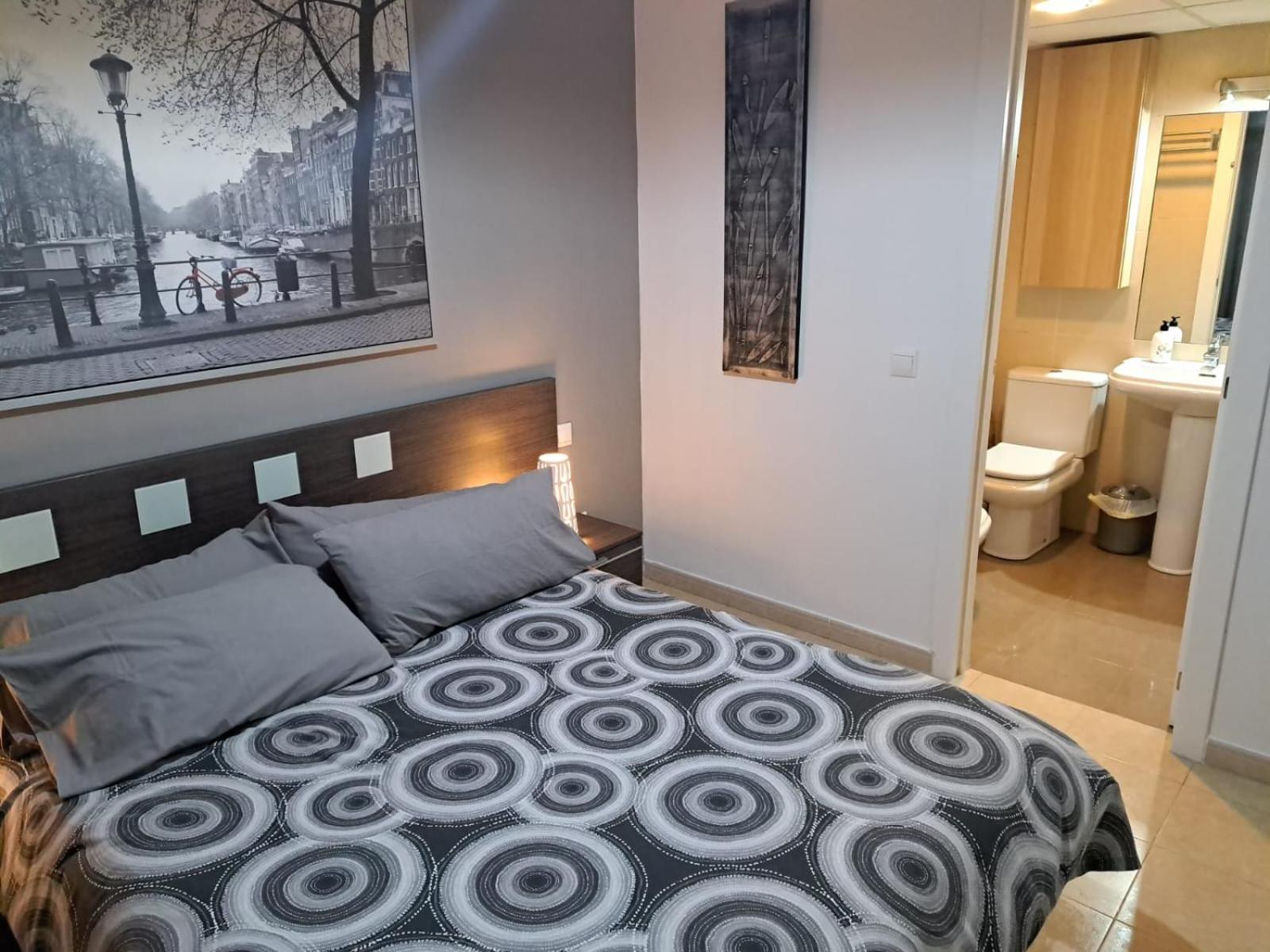 Apartamento Eursu Playa Малага Экстерьер фото